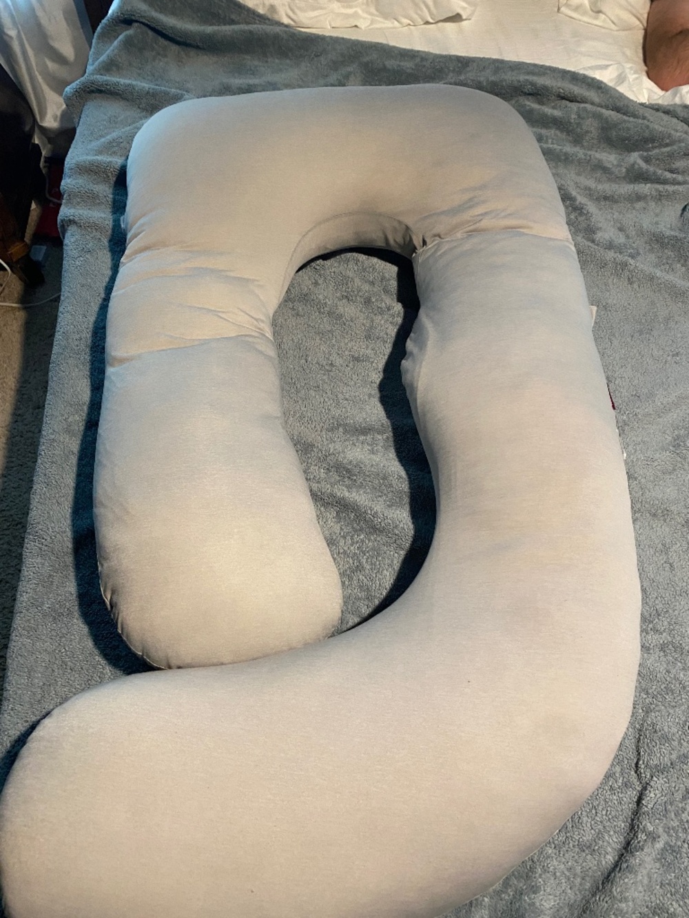 Momcozy pregnancy pillow with cooling fabric